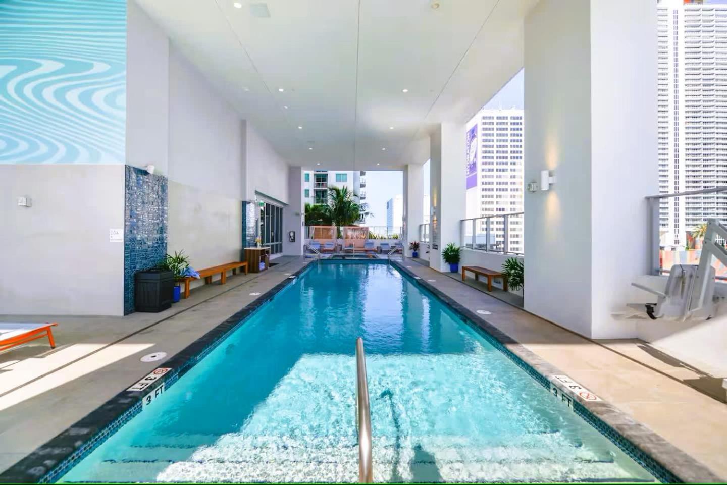 شقة Heart Of Downtown Miami Studio Pool & Gym المظهر الخارجي الصورة